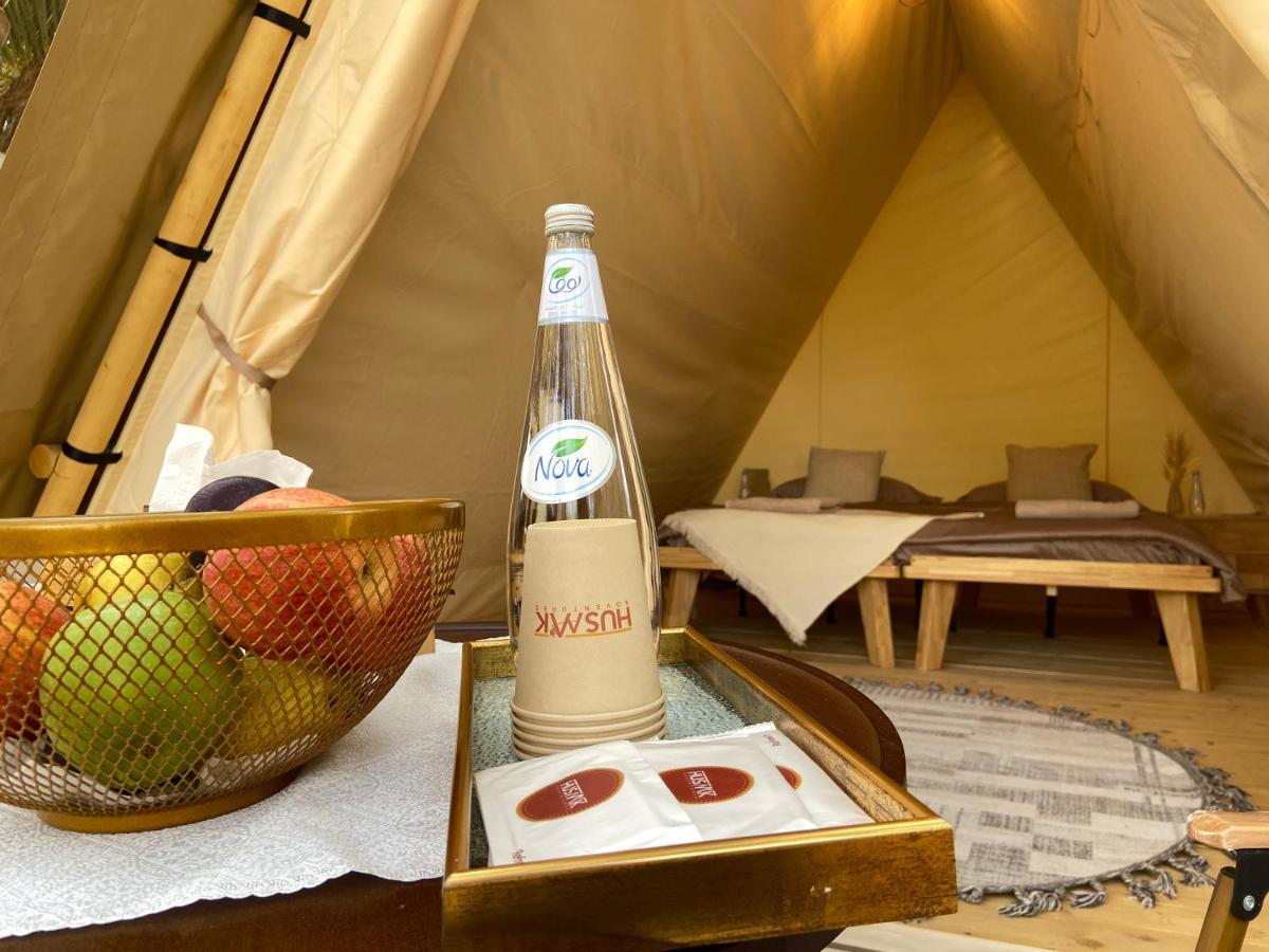 Hotel Husaak Glamping Al-ʿUla Esterno foto